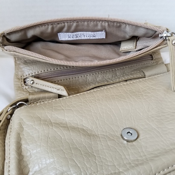 Kenneth Cole Reaction Adjustable Strap Crossbody - Picture 5 of 5